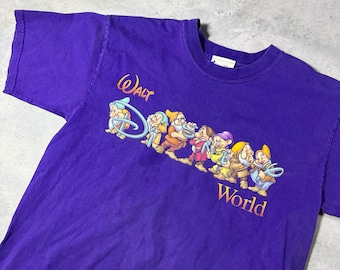 Vintage 90s Walt Disney World Snow White Seven Dwarfs Purple T Shirt • Large