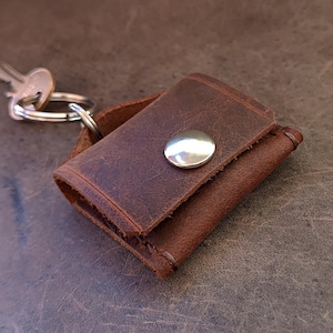 Llavero porta anillos personalizado, estuche de cuero para anillos de boda, llavero para joyas, porta anillos personalizado, mini estuche para pendientes