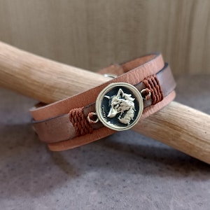 Braccialetto regalo con amuleto del lupo, animale spirituale con braccialetto con testo segreto