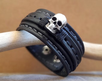 Mens Silver Skull Bracelet, Handmade Adjustable Full Grain Leather Black Cuff, Bikers Bracelet, Oxidized Silver 925 Real Xray Skull Replica