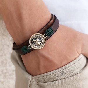 Medusa Bracelet, Handmade Adjustable Unisex Leather Cuff, Gorgon Greek Mythology Symbolic Jewelry, Resilience Symbol, Empowerment Gift