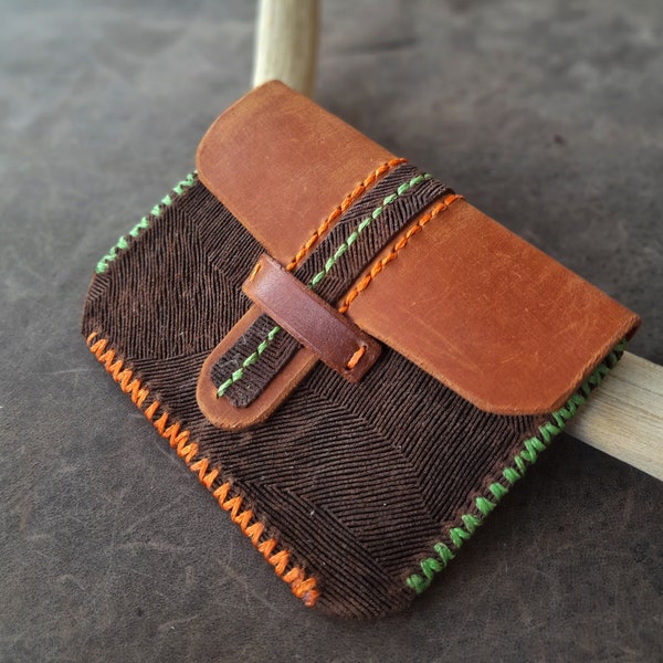 Earthy Tones Leather Clutch Wallet, Compact Women Horizontal Pouch Wallet, Hand Stitched, Unique Woman Gift Idea