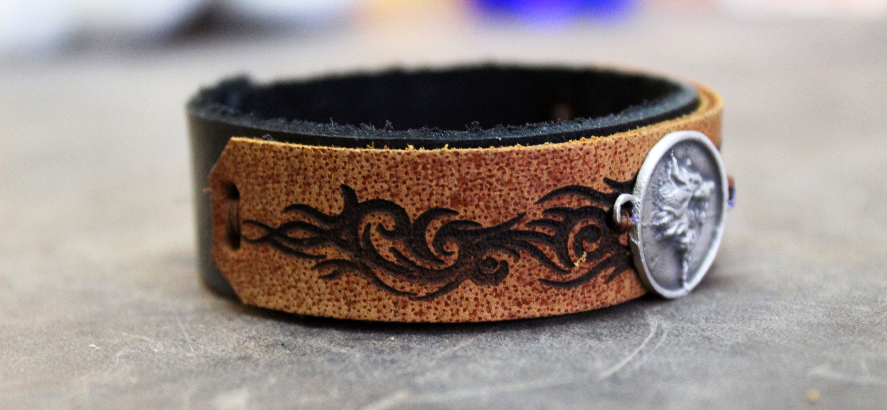 wolf silver bracelet