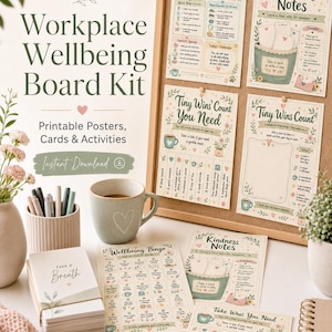 Op de afbeelding: Een workplace wellbeing board kit met printbare posters, kaarten en activiteiten. De set bevat een Wellbeing Menu, Kindness Notes en Tiny Wins Count vellen die aan een prikbord zijn bevestigd, naast een stapel Take a Breath kaarten.
