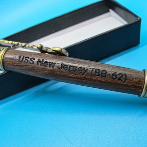 Battleship USS New Jersey (BB-62) balpen - gemaakt van teakhouten scheepsdek