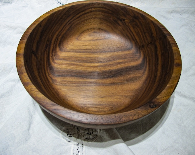 Large Walnut Bowl 9" X 3"