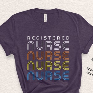 Retro geregistreerde verpleegkundige Svg, RN Png, geregistreerd verpleegkundige Shirt, verpleger Svg, Png Eps Ai Dxf Svg, Cricut gesneden bestanden, silhouet, digitaal bestand