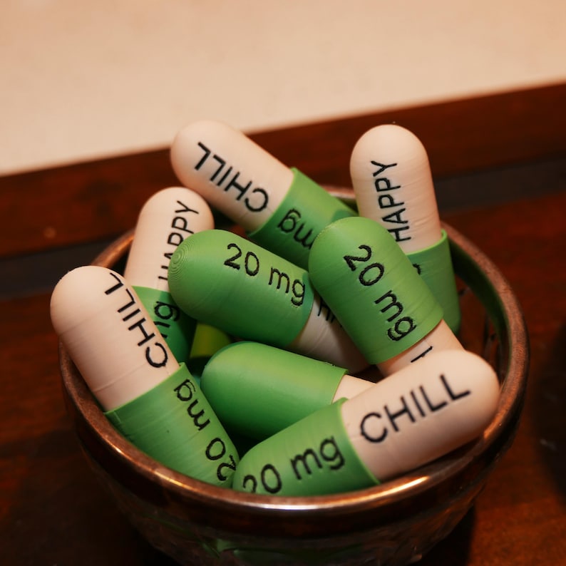 Clicky Pill Capsule Fidget Toy: 3D Printed Stress Relief - Happy or ...