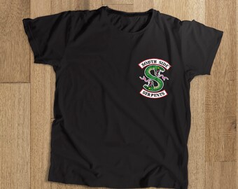 Série tv Riverdale Clovix Jones' ' Logo Vintage T-shirt coton blanc gris tee Série tv Riverdale Clovix Jones' ' Logo Vintage T-shirt coton blanc gris tee