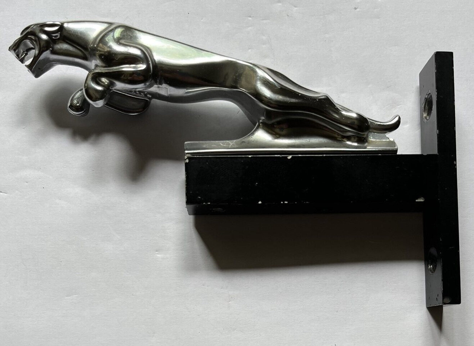 Mascot Jaguar Leaping Cat Hood Ornament 7242653 WBB 19701994 Auto Car