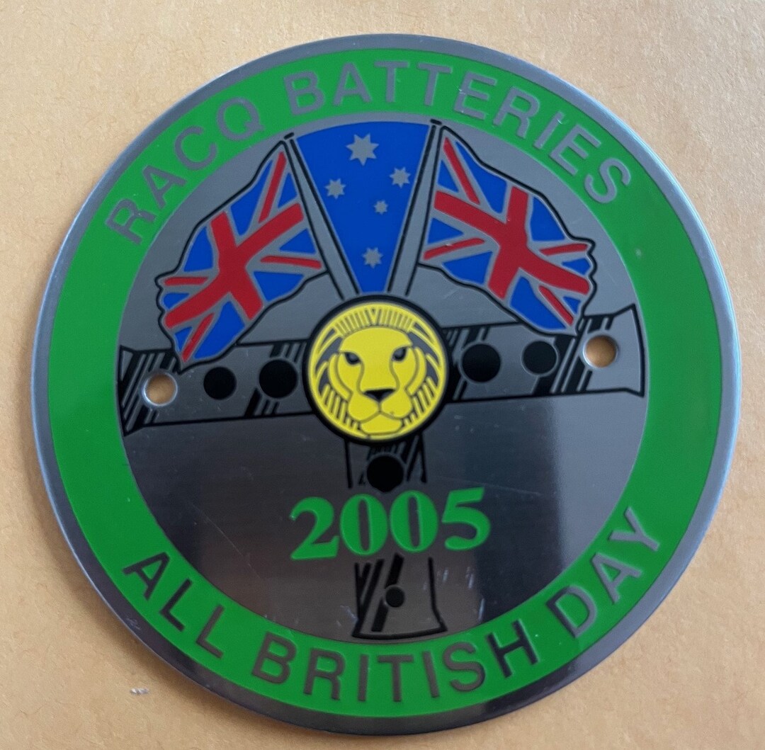 Badge Automobile Auto Car Club Australia RACQ Batteries All British