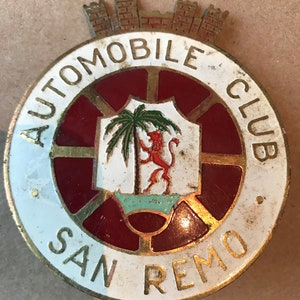 Odznaka samochodu auto klub samochodowy Włochy Włoski Klub Samochodowy San Remo B Oryginał, malowany, wymiary: 3,25" x 2,75" (82 mm x 70 mm)