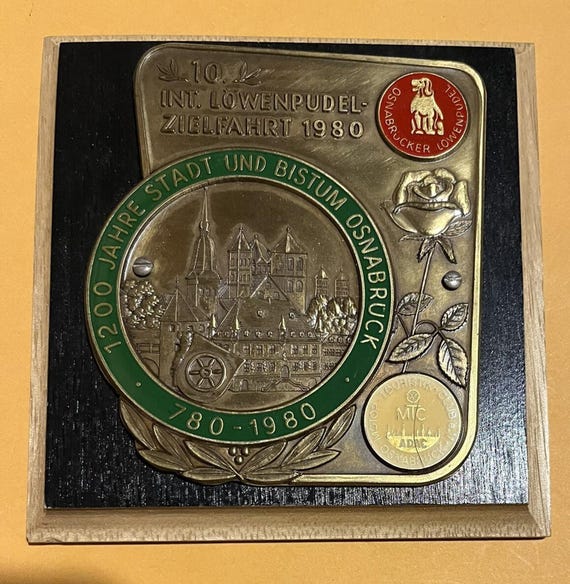 Badge Auto émail Vintage – ADAC Tour D'Europe 1985 – Joli Radi AE