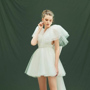 Mini Brautkleid / Kleid mit kurzen Ärmeln / Brautkleid / Verlobungskleid / kurzes Hochzeitskleid / Chiffon Kleid / Geschenk für sie RS45