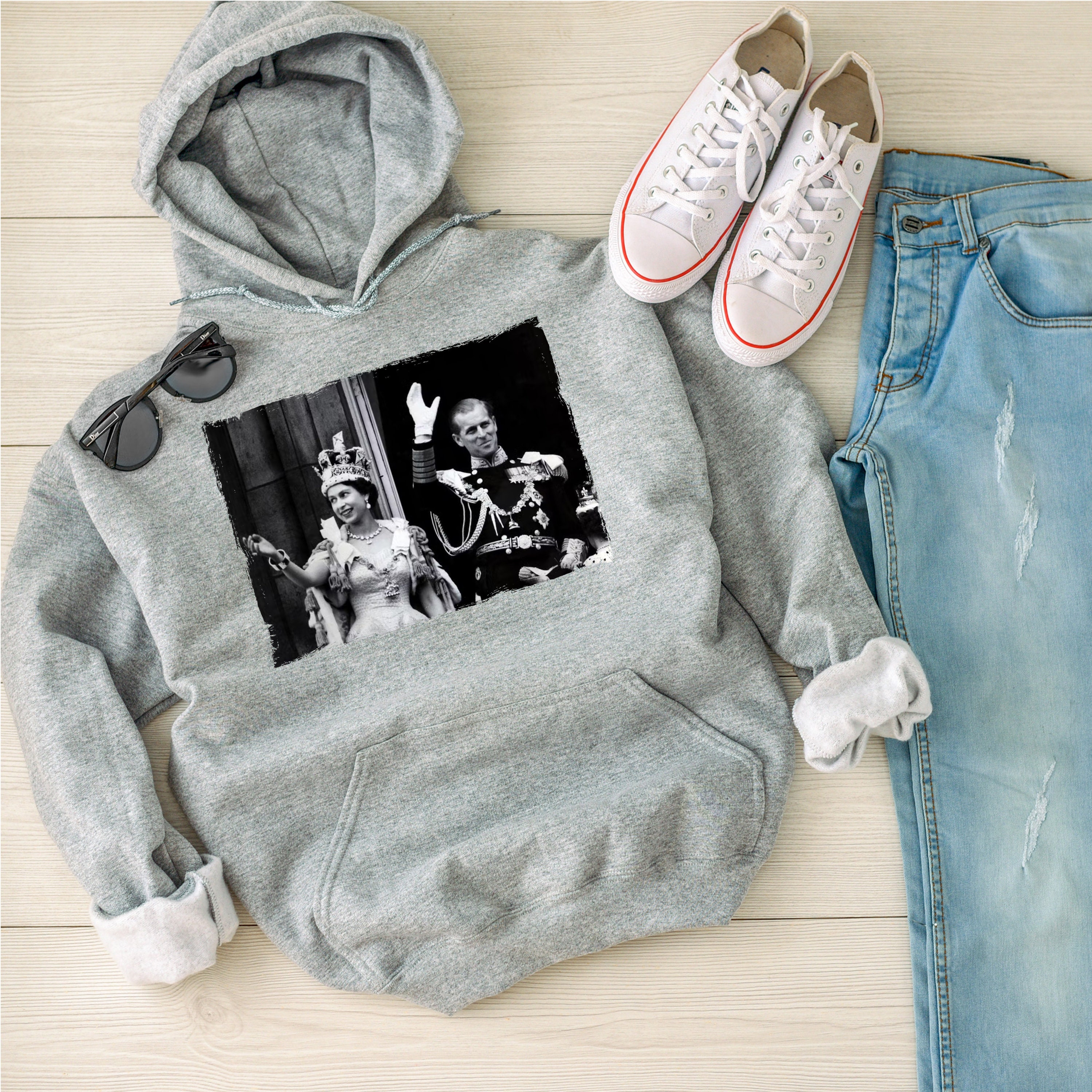 Discover Queen Elizabeth II Hoodie - Queen Elizabeth RIP Sweatshirt - Elizabeth II  R.I.P Rest In Peace Sweater -  Queen Of England - Queen Elizabeth