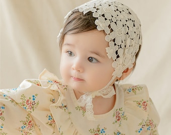 Tini Adele Lace Bonnet Headband