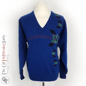 Pringle Jumper, 90s Sweater, Size L/46/48&quot;, Nick Faldo, Vintage Sweater, Golfing Knitwear, Geometric Patterned, V Neck, Wool, Scotland