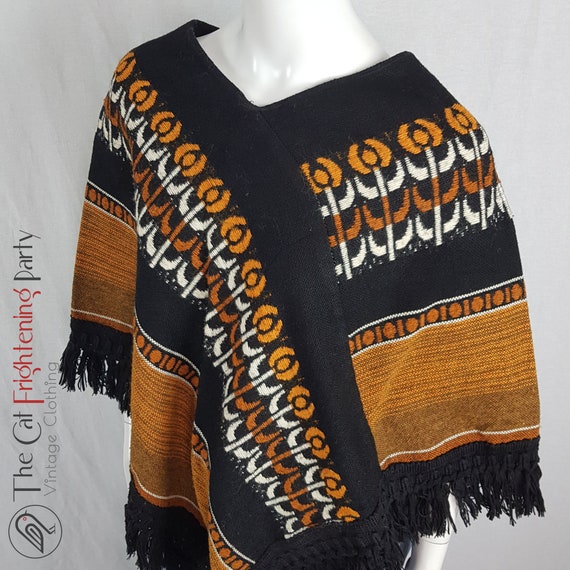 True Vintage 1970s Poncho One Size Orange & Black… - image 3