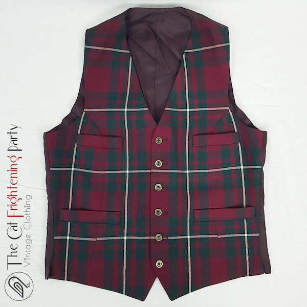 Gents Tartan Waistcoat, Size S/38-40, Red & Green Tartan, Scottish Highland, Plaid Check, Traditional Scottish Vest,