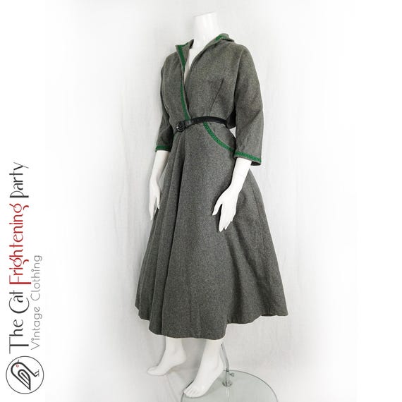 Original 1940s Dress, Size 12, Grey Flannel Wool, Fit & Flare, True Vintage 40s, Vintage 40s Dresses, Handmade Dresses, 1940s Clothing, - Etsy Israel Original 1940s Dress, Size 12, Grey Flannel Wool, Fit & Flare, True Vintage 40s, Vintage 40s Dresses, Handmade Dresses, 1940s Clothing, - Etsy Israel