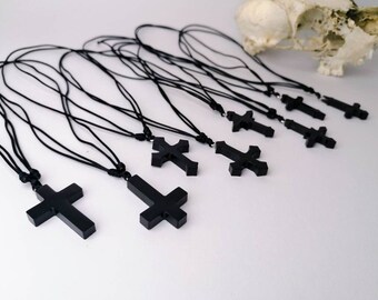 Gothic Tribal mit Kette Anhänger Geflügeltes Kreuz