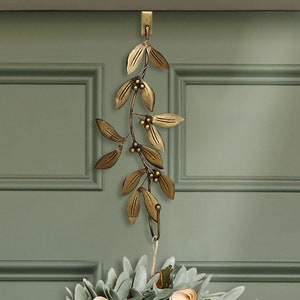 Wreath Hanger Brass Olive Branch Wreath Hook Over Door All Season Spring Front Door Wreath Garland Hook Bracket Holder