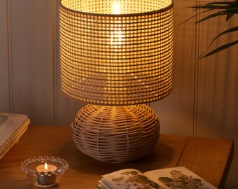 Wicker Rattan Table Lamp with Shade Mid Century Retro Style E27 7W Boho Décor Nightstand Bedroom Living Room Office Desk Lamp Light