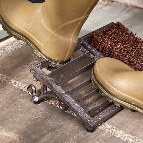 Garden boot clearance brush