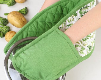 Leaf Print Oven Gloves Double Oven Mitts Heat Resistant Padded Kitchen Home Baking Cooking Gloves with Hanging Loop Baking Gift Idea