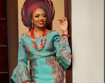 African Traditional Outfit, Nigeria Brides Outfit with Head Gear, African Traditional Wedding Outfit, African Brides wedding Attire,