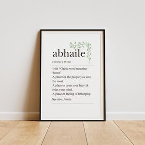Impresión en idioma irlandés A4 Wall Art - Abhaile Definición Decoración del hogar. Cartel de Irlanda Gaeilge. Regalo de inauguración de la casa nueva, regalo de emigración
