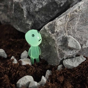 Glow In The Dark 10 Stück Leuchtender Geist Baumgeister Geist Planthero's Miniatur Elfen Figur Fairy Garden Craft Halloween Bild 9