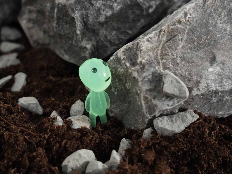 Glow In The Dark 10 Stück Leuchtender Geist Baumgeister Geist Planthero's Miniatur Elfen Figur Fairy Garden Craft Halloween Bild 9