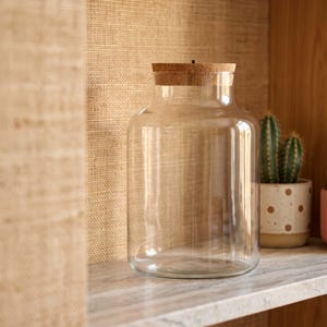Terrarium bottle 'Little Milky' - Incl. LED cork - Closed terrarium Ø 17 cm ↑ 25 cm