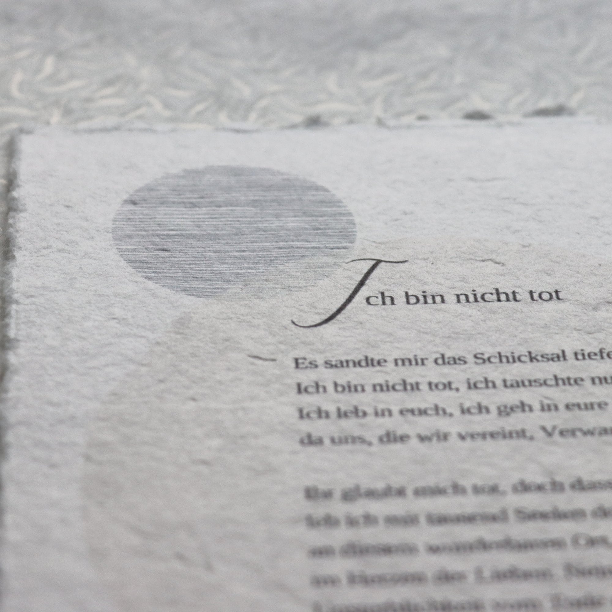 The Gospel of John in German Language, image size:2000x2000