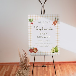 Lokal gewachsenes Babyparty-Willkommens-Schild-Plakat | Bauernmarkt Bio | Gartenparty | Mädchen Junge Sprinkle | Bearbeitbare Vorlage | 4 Größen | A2