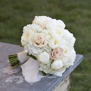 Wedding Flowers Package / Bridal Bouquet / Bridesmaids Bouquets / Corsages / Boutonnieres/ Flower Girl Petals / Cold Shipping Arrives Fresh