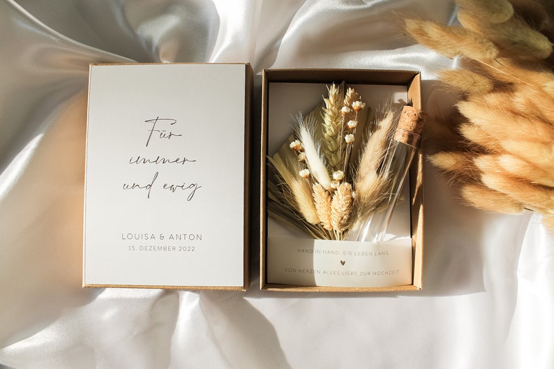 Geldgeschenk zur Hochzeit mit Strauß aus Trockenblumen personalisiert Hochzeitsgeschenk Geschenkschachtel für Geld image 9