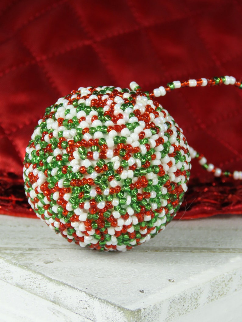 Sauyunan Small Christmas Ornament