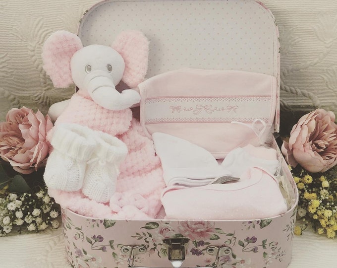 Baby Girl Hamper, Baby Pink, Pink Theme, Baby Girl Gift, Baby Shower