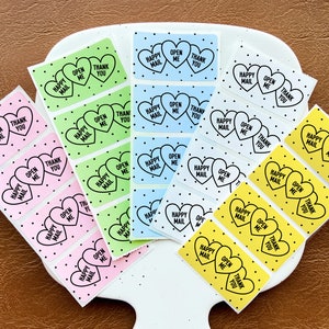 Happy Mail, Öffne mich, Danke Candy Hearts | Thermo Aufkleber für kleine Unternehmen, Umschläge, Verpackung, Postversand