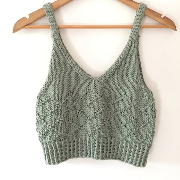 KNITTING PATTERN, Beginner Friendly Crop-Top pattern