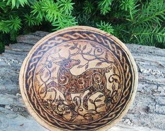 CELTIC DEER - wooden bowl - Celtic ornaments - Celtic animal decoration -- celtic decor - pyrography art