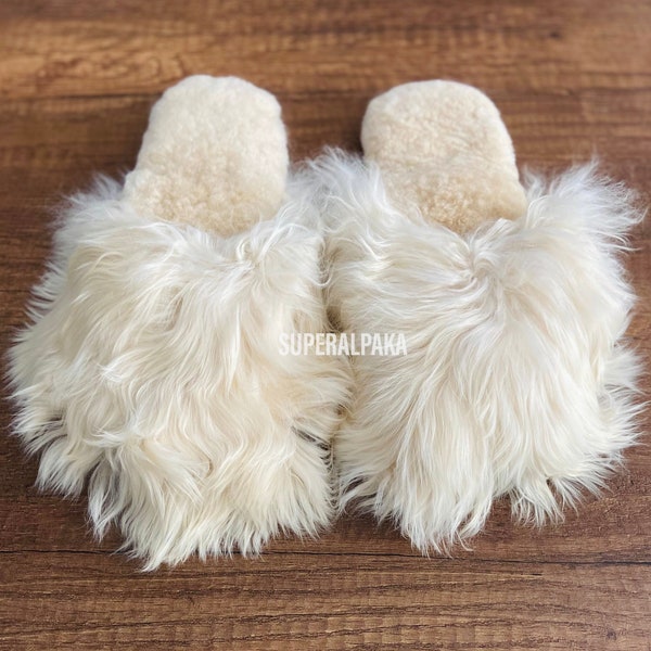 Alpaca fur slippers - alpaca slippers from Peru - unisex slippers - fur slippers - winter slippers - Gift for any occasion