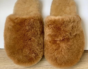 Alpaca fur slippers, alpaca slippers from Peru, unisex slippers, fur slippers, winter slippers, fluffy alpaca fur slippers, cozy slippers