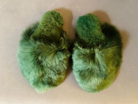 Green Alpaca fur slippers alpaca slippers from Peru unisex | Etsy