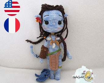 Amigurumi doll crochet Pattern : Neytiri in English and French