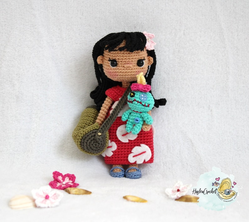 Modèle de poupée Amigurumi au crochet : Lilo et Scrump la tahitienne en anglais et en français image 4