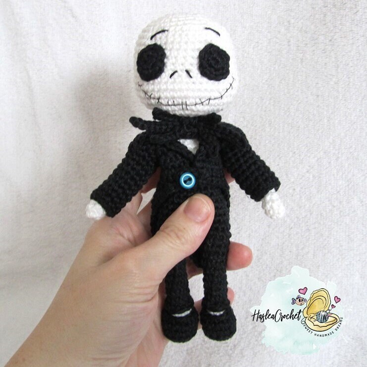あみぐるみ人形のかぎ針編みパターン：ジャックとゼロ（ナイトメア