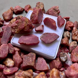 Natural Ruby Rough   Rogi Gemstone Cabochon, Handmaid,  Gemstone, jewellery